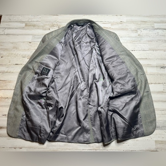 Jos. A. Bank Mens Gray Wool Silk Classic Fit Sport Coat Blazer 44R Windowpane - Picture 9 of 11